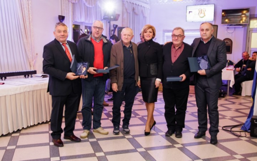 lorem ipsum dolor sit