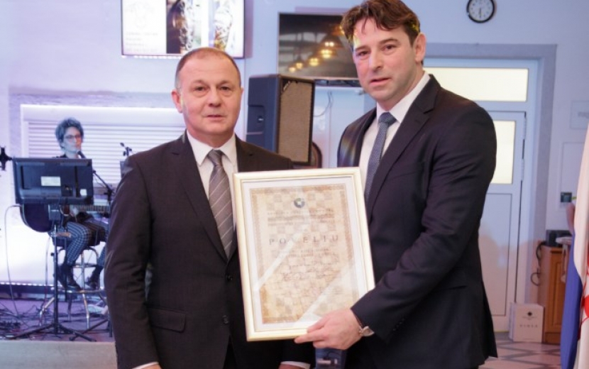 lorem ipsum dolor sit