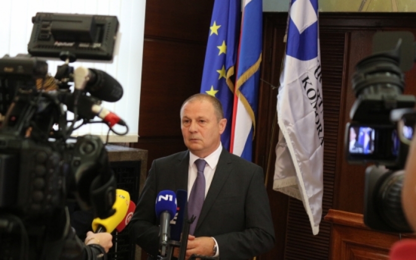 lorem ipsum dolor sit