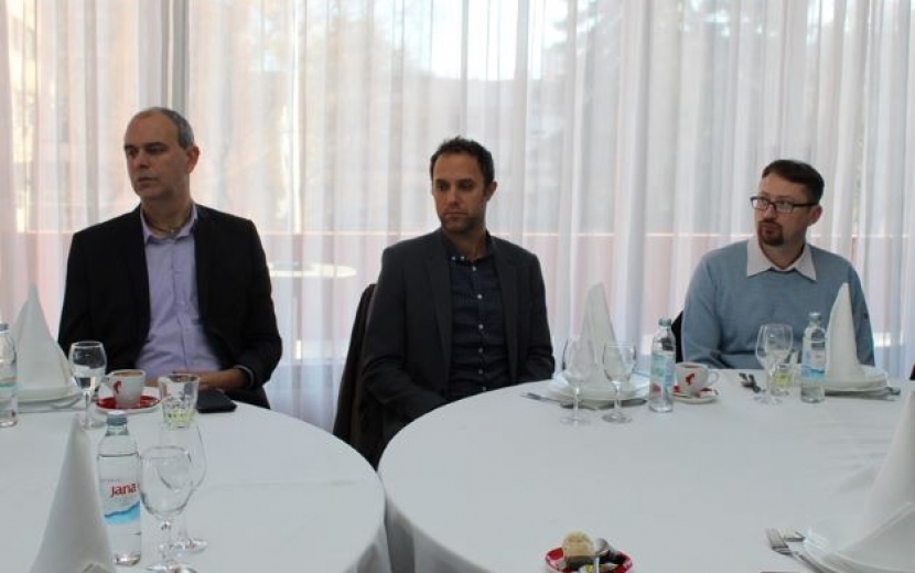 lorem ipsum dolor sit