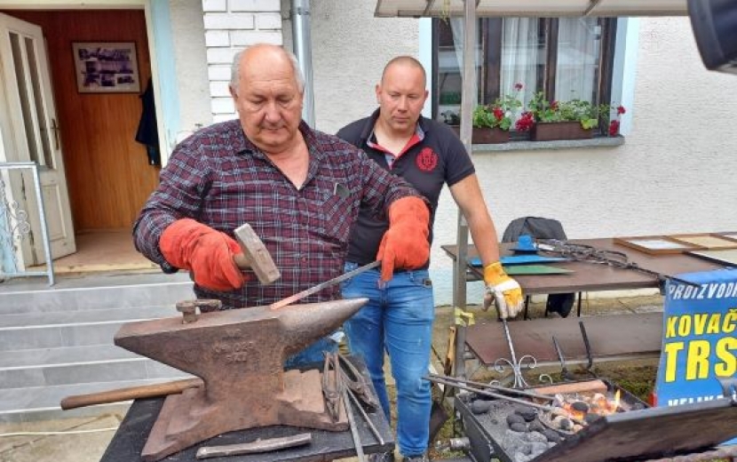 lorem ipsum dolor sit