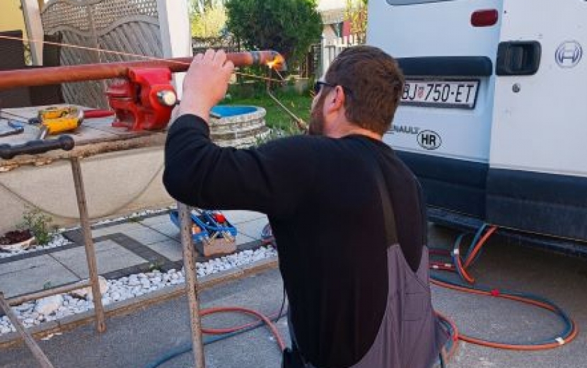 lorem ipsum dolor sit