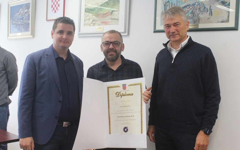 lorem ipsum dolor sit