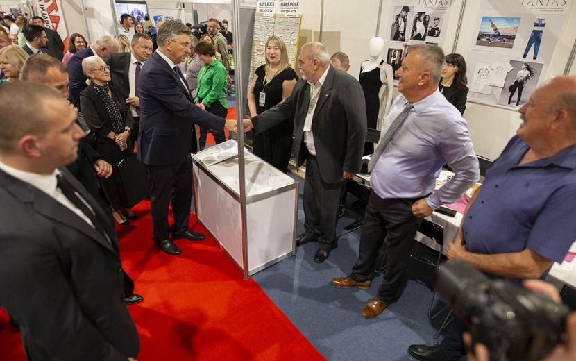 lorem ipsum dolor sit