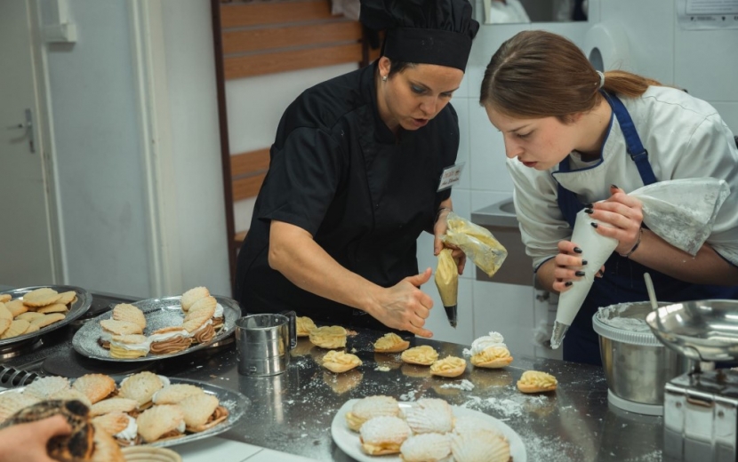 lorem ipsum dolor sit