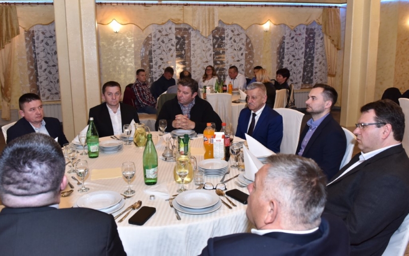 lorem ipsum dolor sit