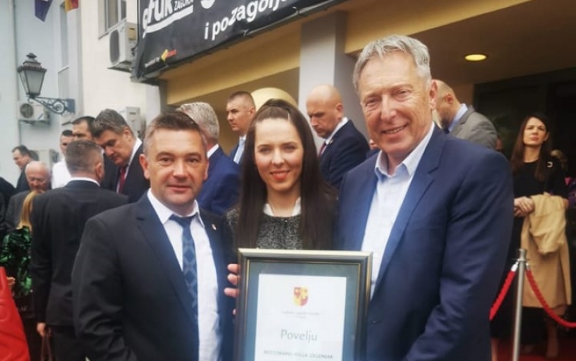 lorem ipsum dolor sit