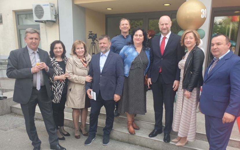 lorem ipsum dolor sit