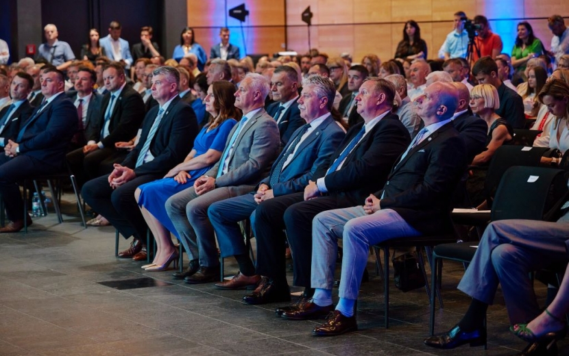 lorem ipsum dolor sit