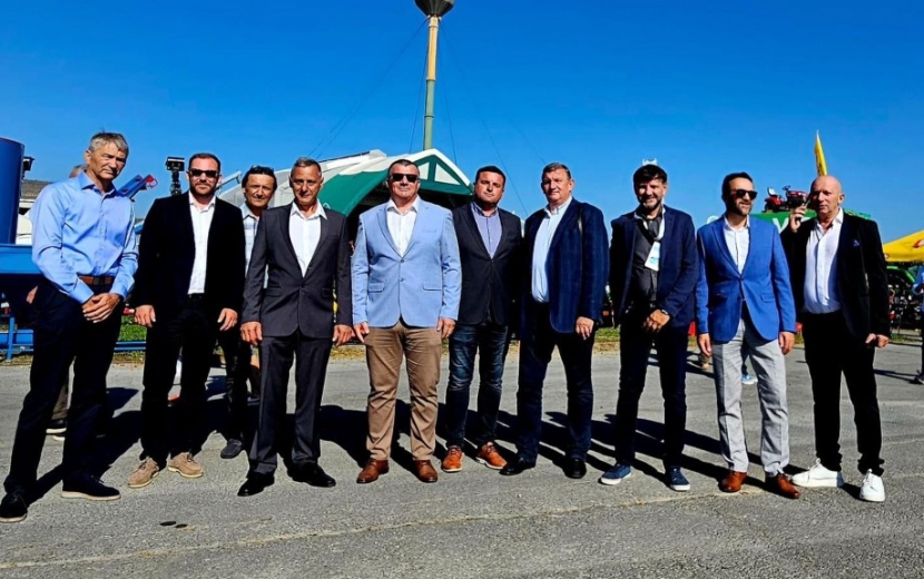 lorem ipsum dolor sit