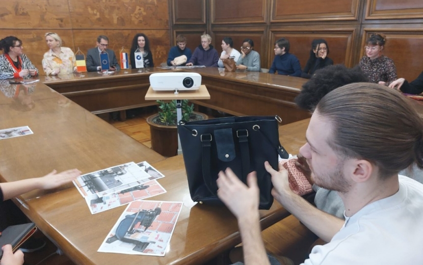 lorem ipsum dolor sit