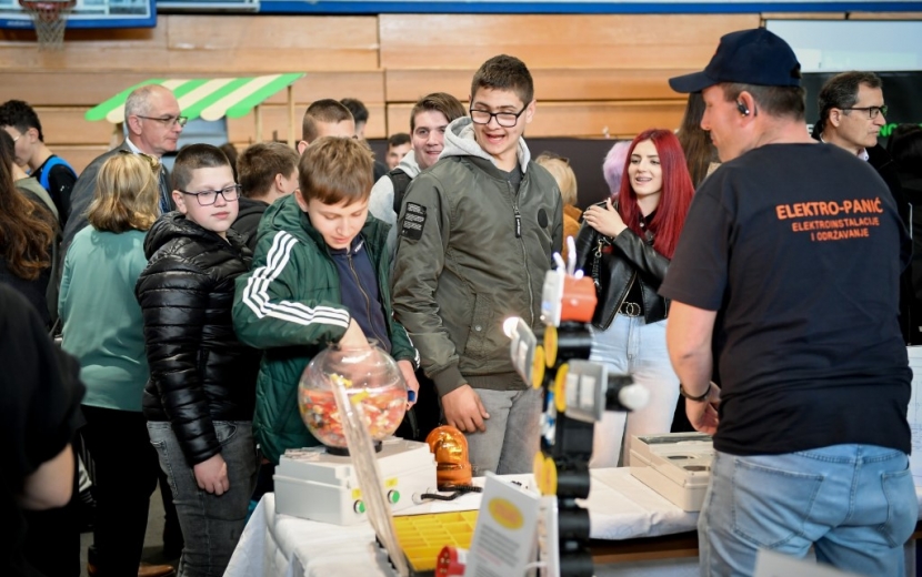 lorem ipsum dolor sit