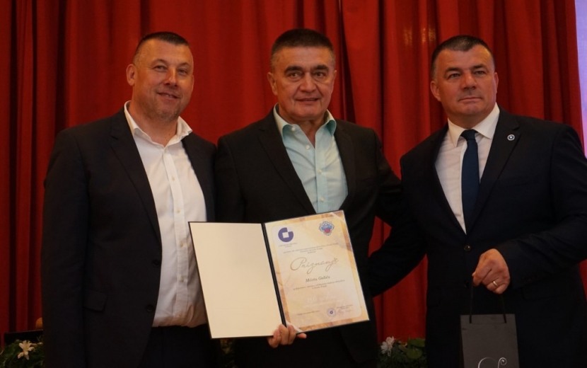 lorem ipsum dolor sit