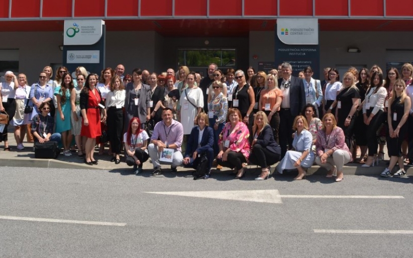 lorem ipsum dolor sit