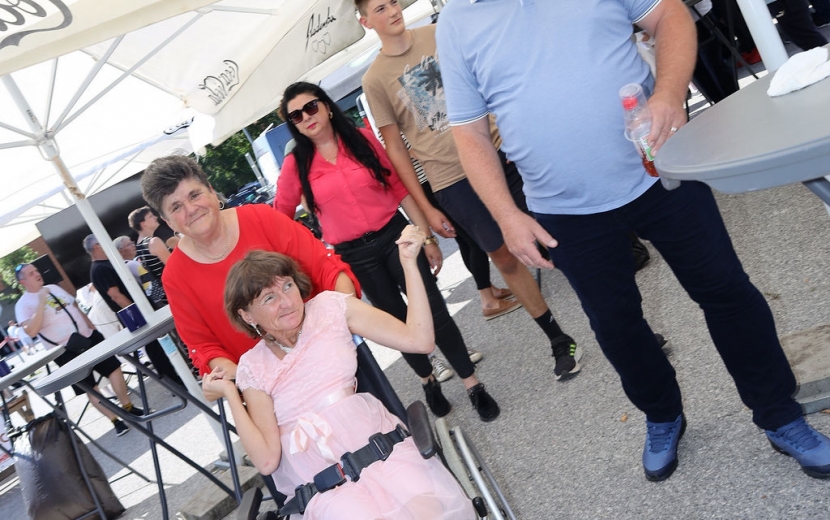 lorem ipsum dolor sit