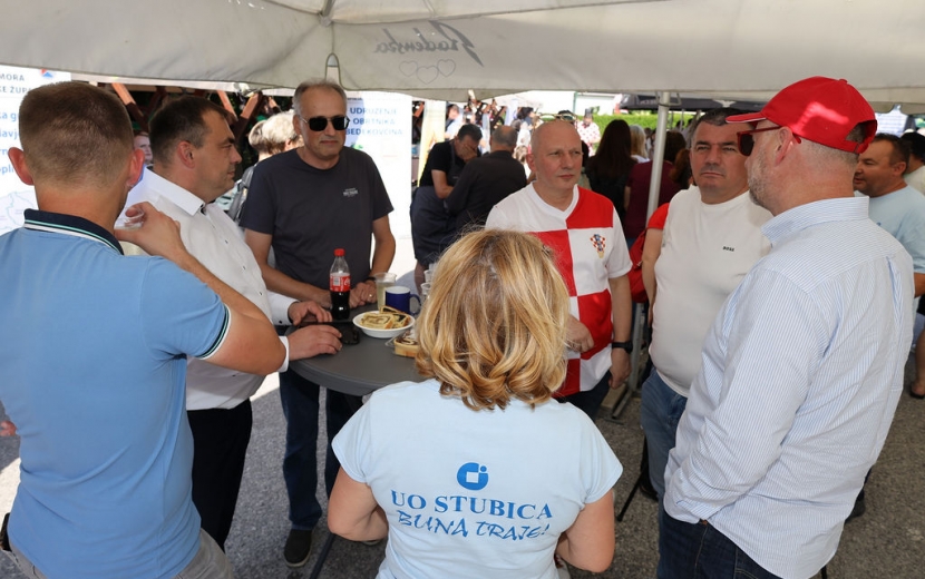 lorem ipsum dolor sit