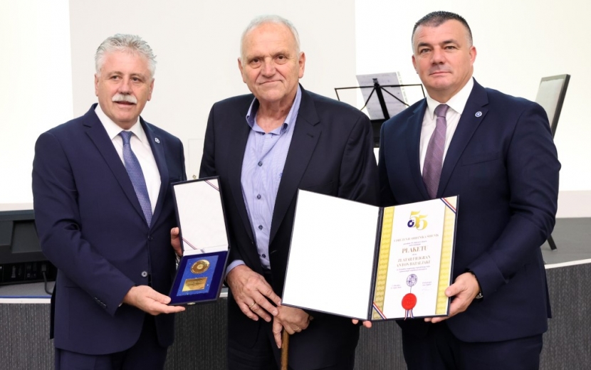 lorem ipsum dolor sit