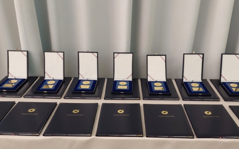 lorem ipsum dolor sit