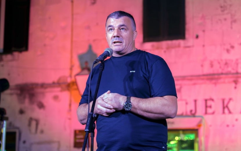 lorem ipsum dolor sit