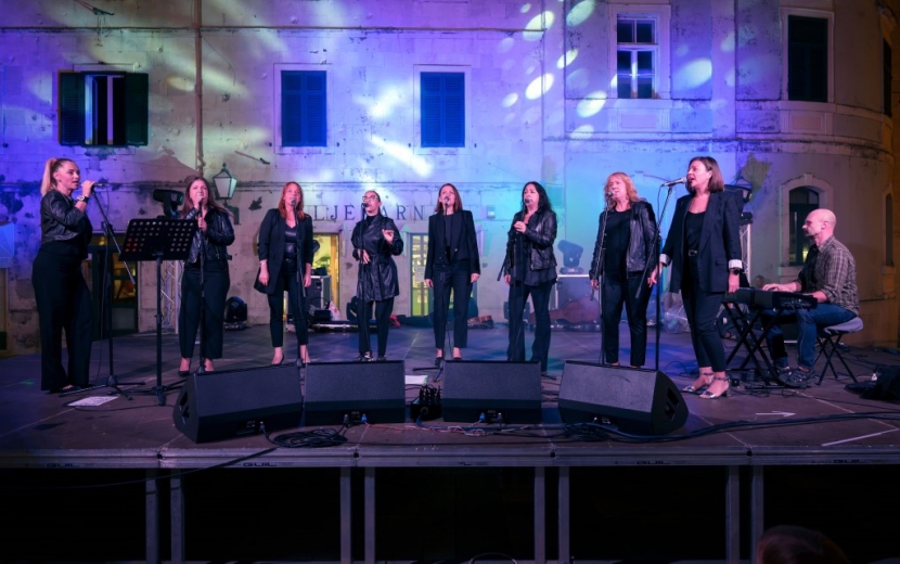 lorem ipsum dolor sit