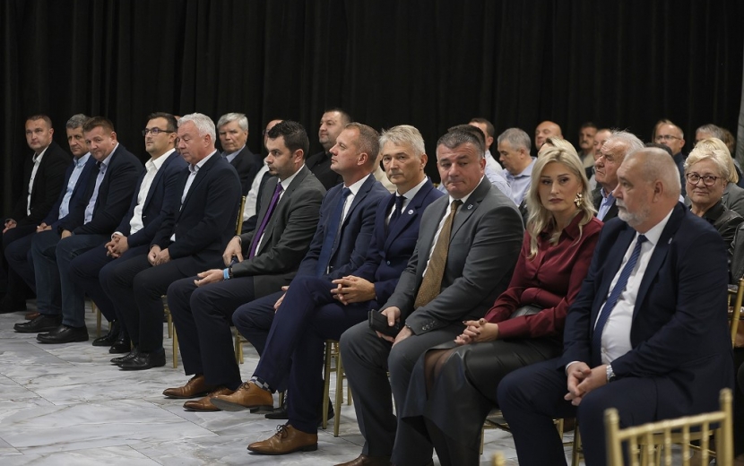 lorem ipsum dolor sit