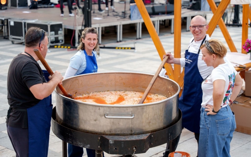 lorem ipsum dolor sit