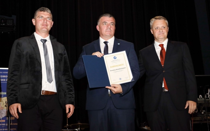 lorem ipsum dolor sit