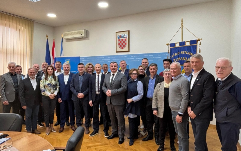 lorem ipsum dolor sit