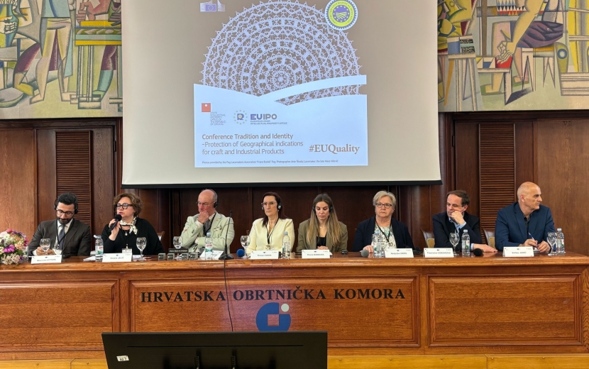 lorem ipsum dolor sit