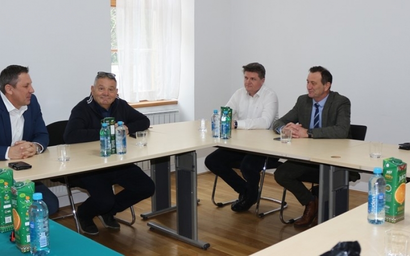 lorem ipsum dolor sit