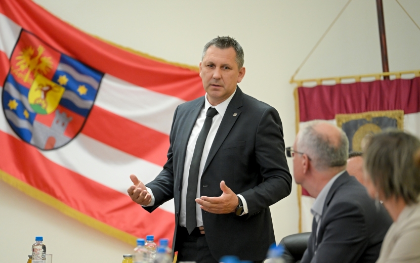 lorem ipsum dolor sit